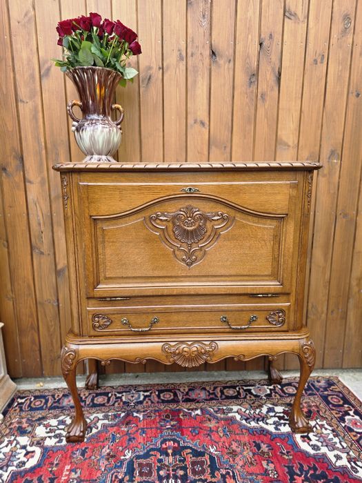 Barek szafka chippendaile lwie łapy rzeźbiony  #1989 Stylowy Węgrów