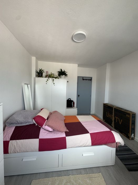 Quarto para arrendar Pendão Queluz
