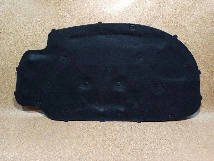 Шумоізоляція капота Audi Skoda Passat Jetta Golf Caddy Touareg