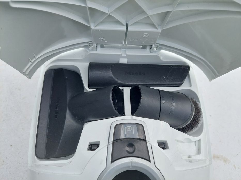 Odkurzacz miele c3 silence