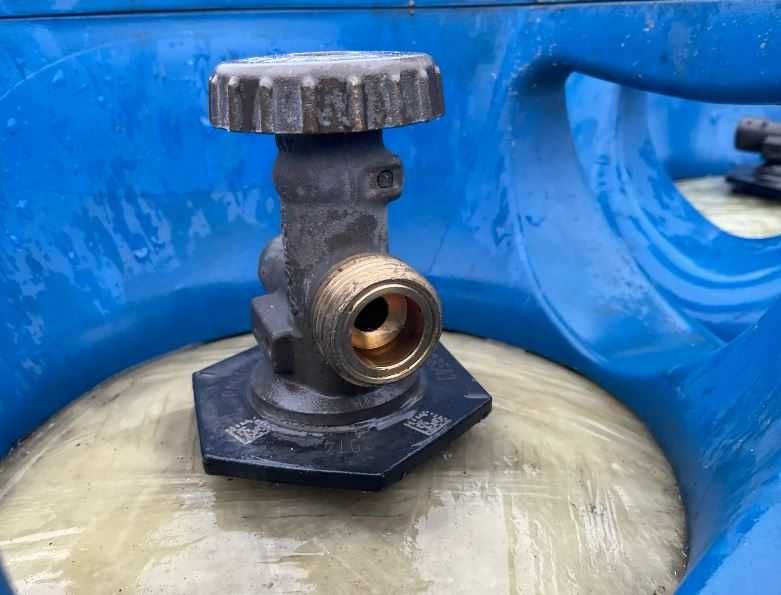 Балони газові композитні 33.5 л вживані