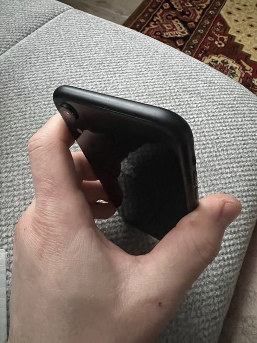 Appl Iphone XR64