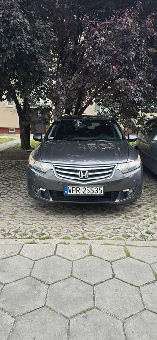 Honda Accord Executive 2.0 i-VTEC Executive | 2011 | Benzyna | 191 000 km|