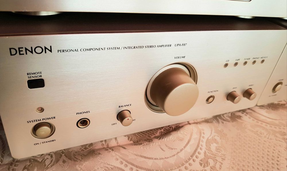 Wieza DENON seria F-07 Gold. Segmentowa