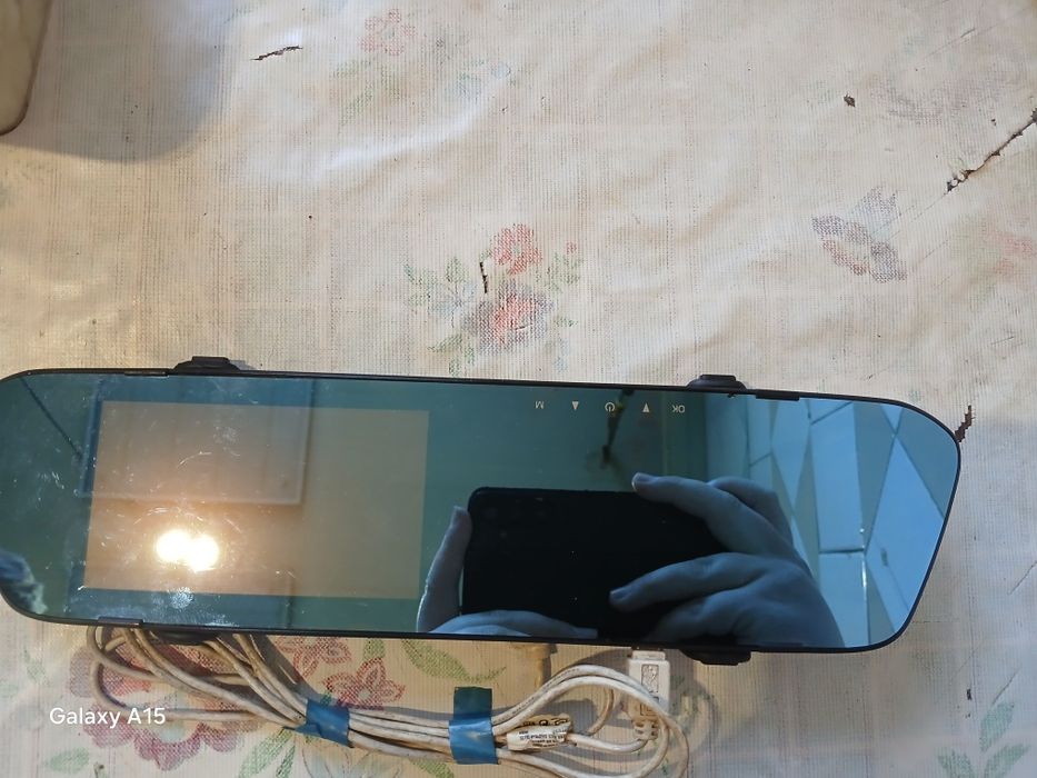 Продам зеркало-регистратор