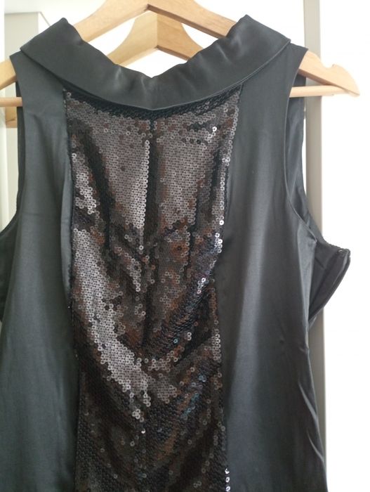 Vestido de cerimónia preto