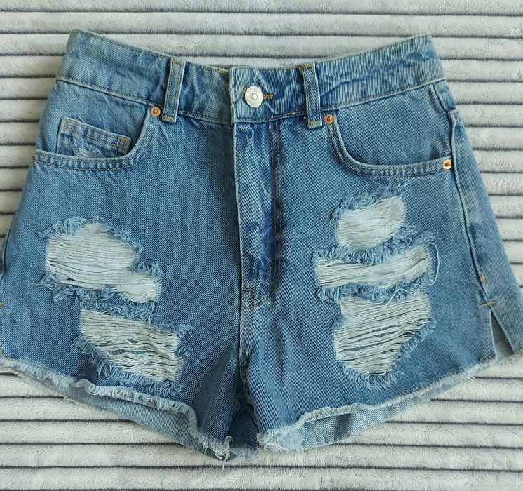 Продам шорти розмір S-M