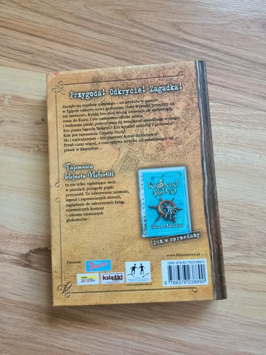 Książka Tajemnica klejnotu Nefertiti
