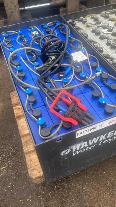 Magazyn energii fotowoltaika bateria HAWKER 48V 400Ah