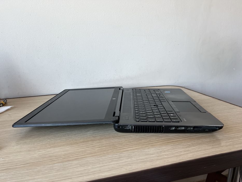 Ноутбук HP ZBook 15 15.6” Intel i7, 8GB RAM, 256GB