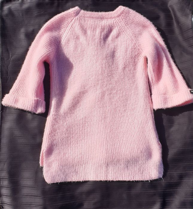 Свитер женский розовый