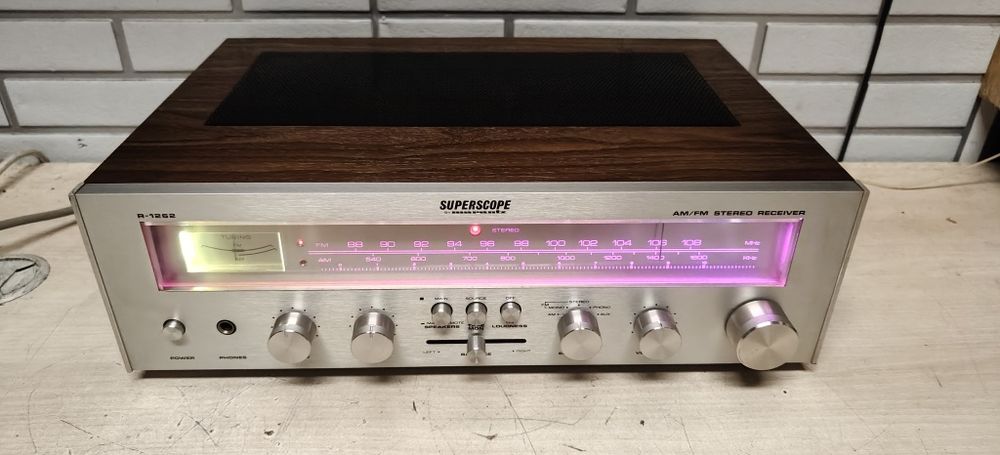 Amplituner MARANTZ R-1262 SUPERSCOPE. Vintage