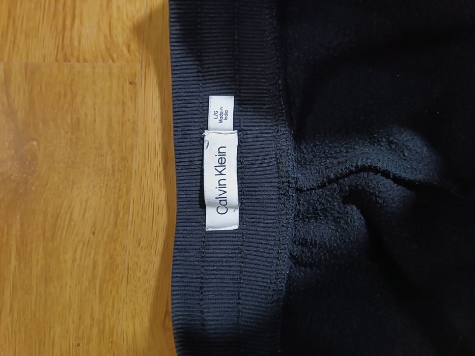 Штани від Calvin Klein