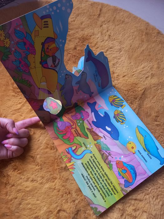 Livro para bebé bem estimado