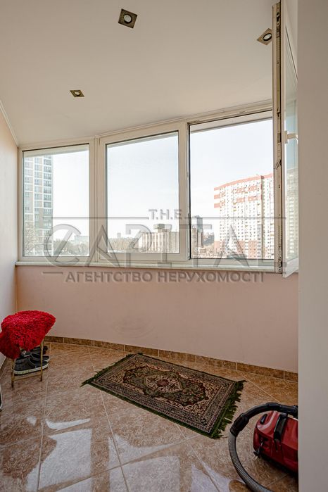 Продаж квартири, пр-т Лобановського, Голосієво