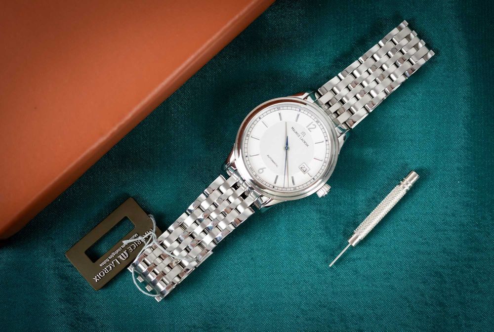 Maurice Lacroix Les Classiques LC6098-SS002 - 120-1 NOWY