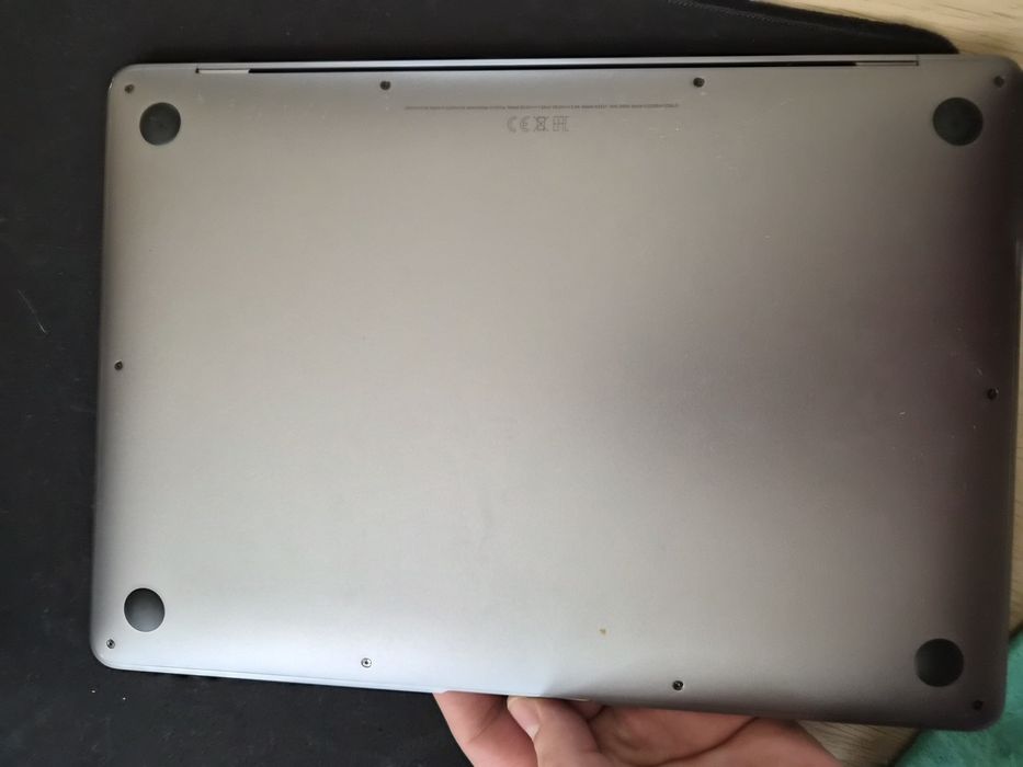 MacBook Air M1 2020 8/512GB 93% bateria