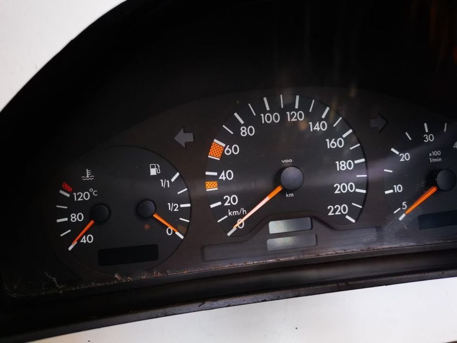 MERCEDES C 220 QUADRANTE - Q014