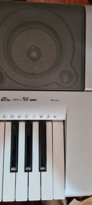 Teclado Yamaha YPT-410
