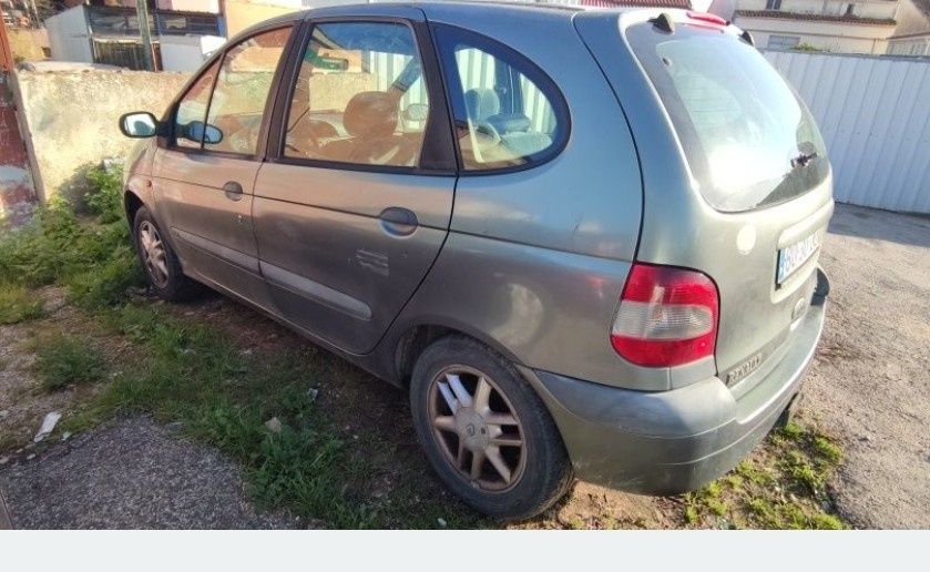 Renault Megane Scenic 19Dti para peças
