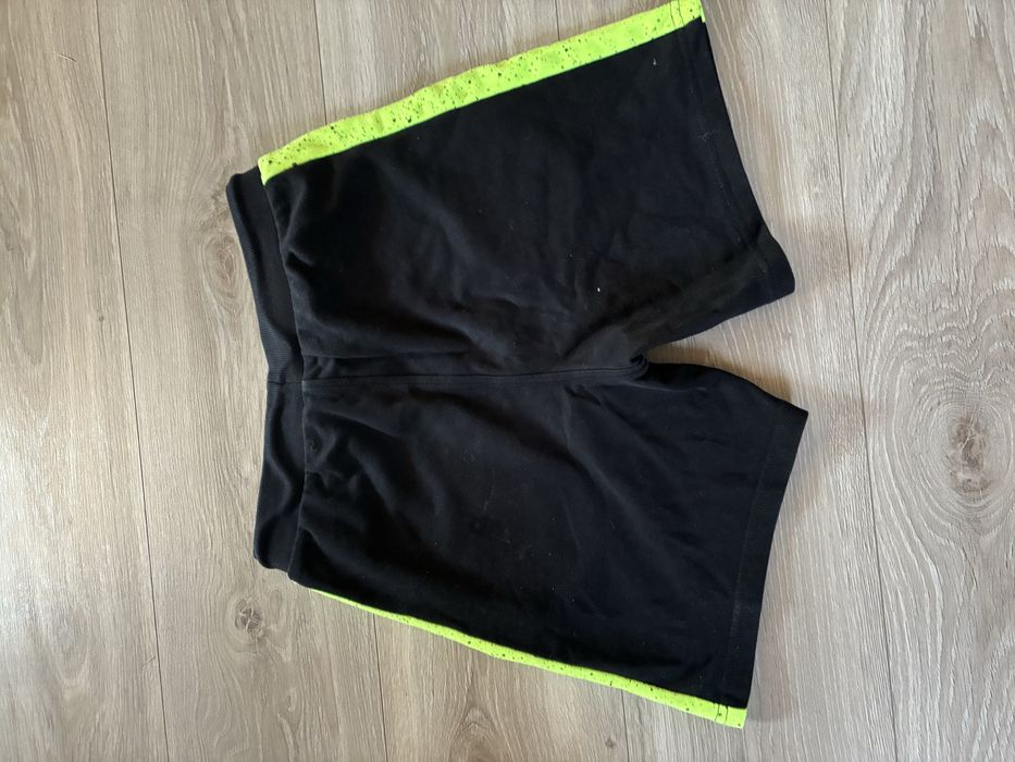 4F spodenki sportowe 158 cm