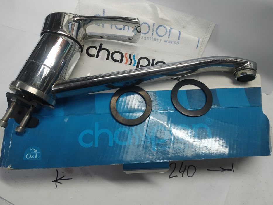 Змішувач для раковини " Чемпион",б,/в.