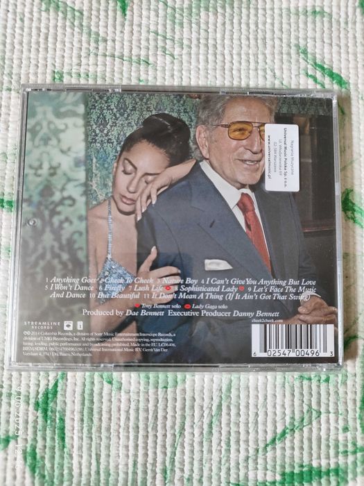 Lady Gaga- Artpop,  Tony Bennett & Lady Gaga - "Cheek to Cheek"