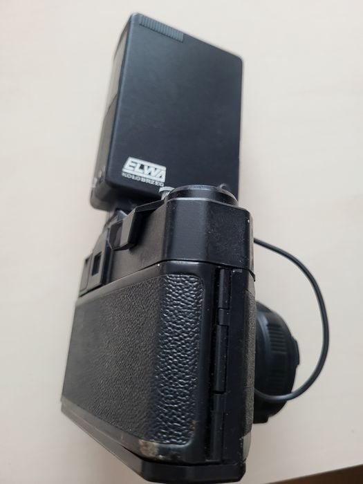 Sprzedam aparat lustrzankę Zenit 15m + etui