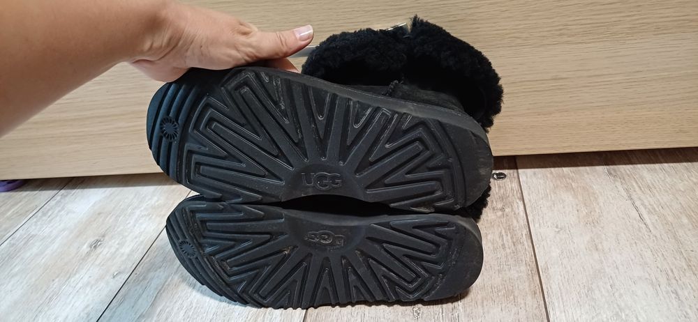 Ugg  уги ботинки сапоги 38 р, 24 см