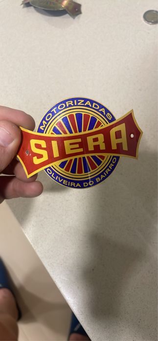 Emblema Macal Siera (em chapa aluminio)