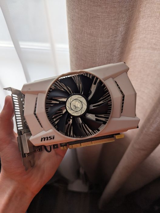 Відеокарта GTX950 MSI 2GB