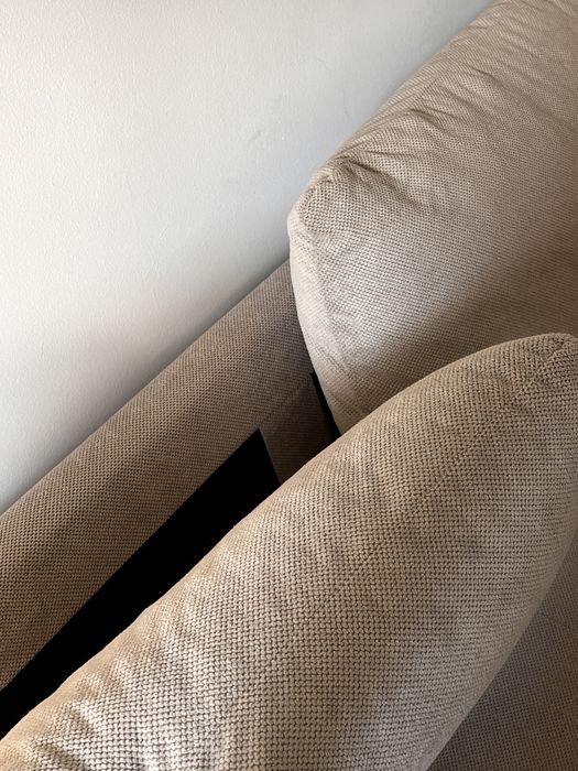 Sofá-cama com chaise longue