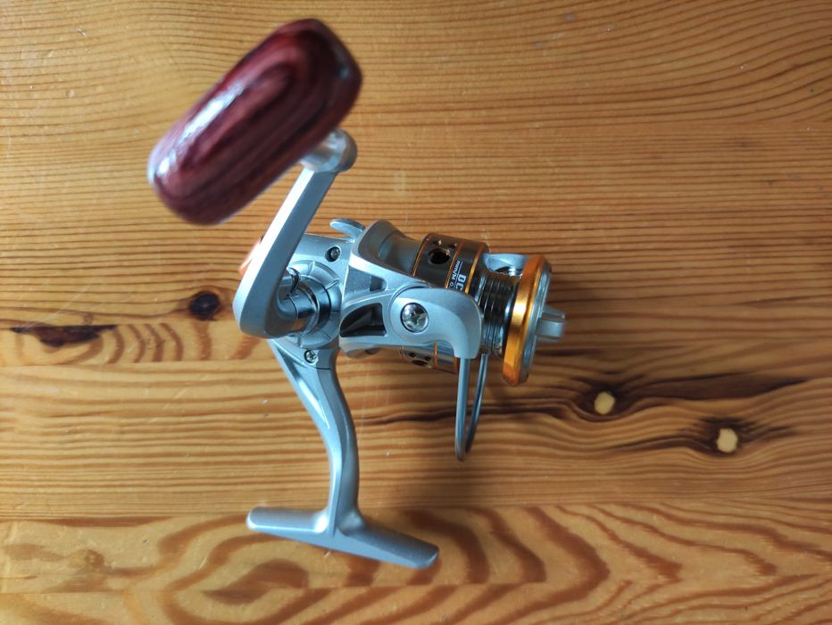 Kołowrotek spinningowy nowy DIAODELAI