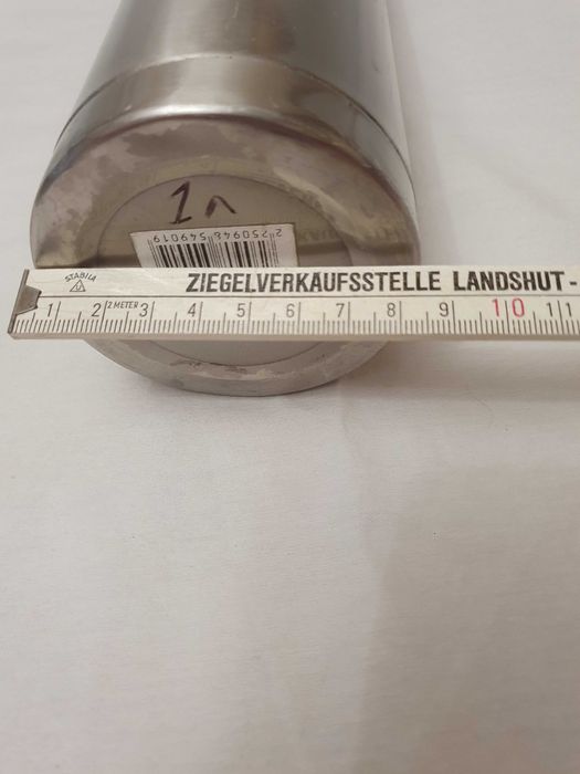 Термос нержавейка  объемом 1л.