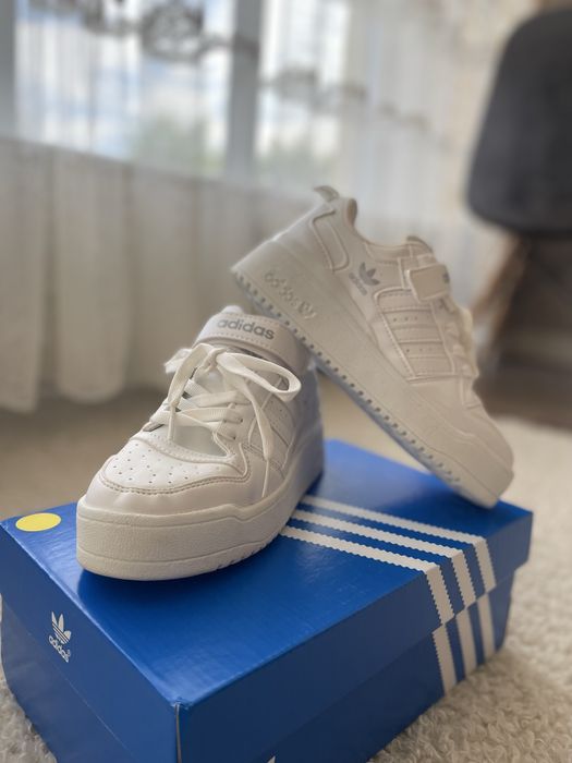 Кросівки адідас 36 розмір