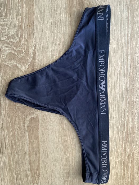 Majtki stringi emporio armani rozm. S