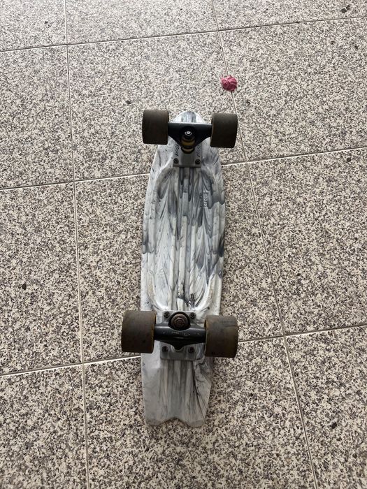 Skate palstico globe