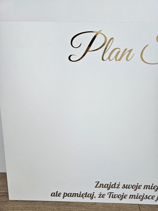 Plan stołów tablica  na wesele 90x60 złote napisy