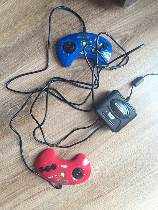 Konsola Mega Drive konsola retro wbudowane 3 gry