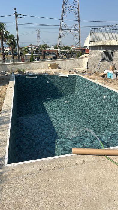 Instalação tela armada Piscinas