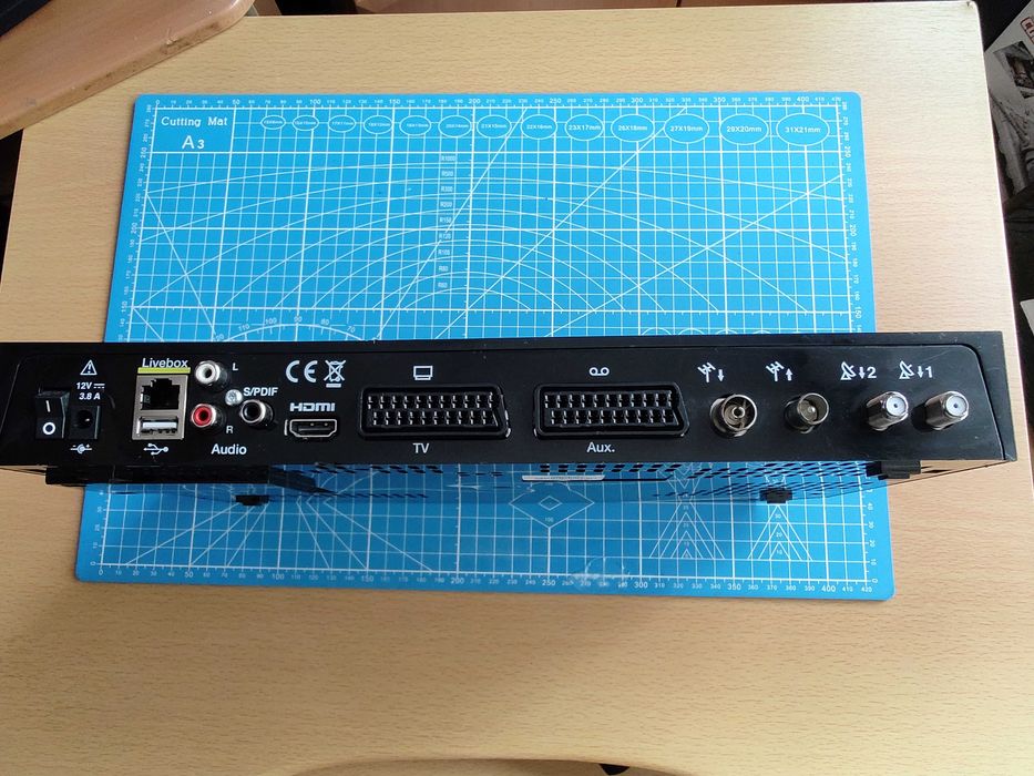 Dekoder TV Sagemcom UHD 88 Orange sprawny