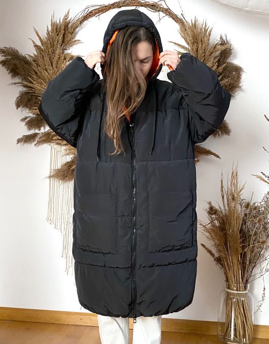 długa kurtka ocieplana puffer H&M czarna z pomarańczowa oversize 36