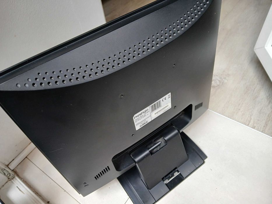 LCD monitor Prestigio P372BD 4:3