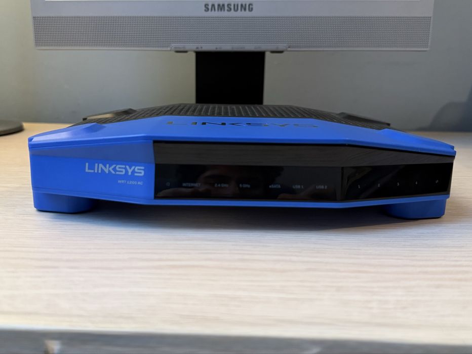 Router Wi-Fi Linksys WRT1200AC