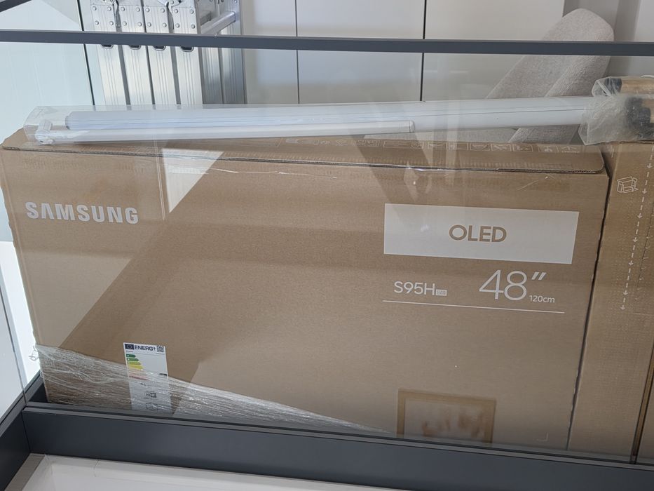 Oportunidade Samsung TV OLED 2026 S95H 48 polegadas nova selada