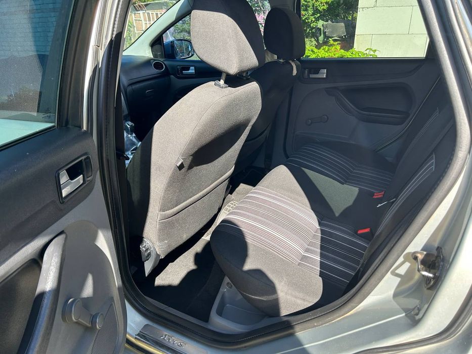 Продам Ford Focus 1.6d