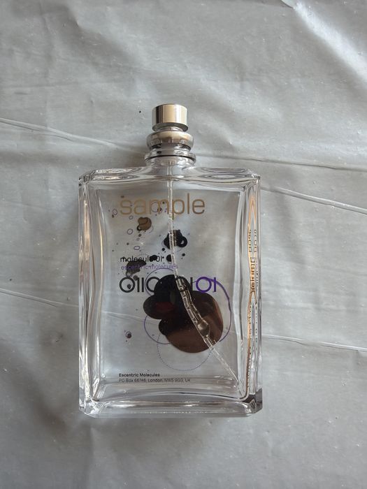 Escentric molecules molecule 01 PUSTY flakon po perfumach 100 ml