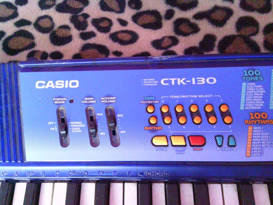 Keyboard/pianino/organy  CASIO CTK-130