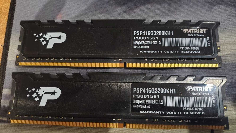 Оперативна пам'ять для ПК PATRIOT 16 GB (2x8GB) DDR4 3200 MHz Signature Line Premium