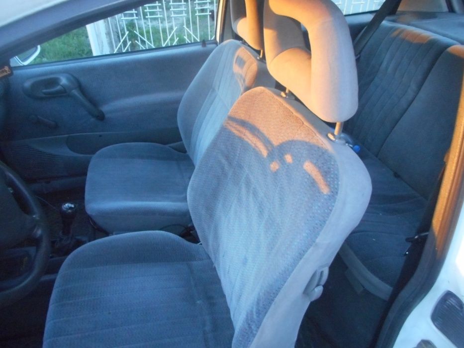 Opel Corsa B,1,2 benzyna,biały,na części,3 drzwi,alumy